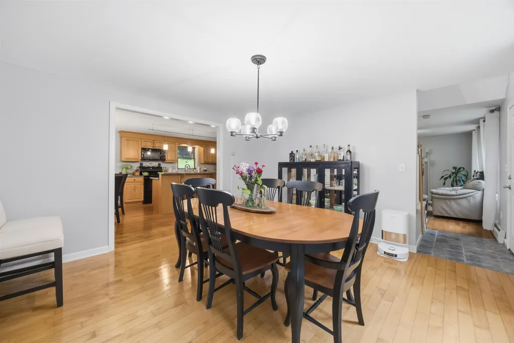 345 Riverdale Road New Boston NH 03070