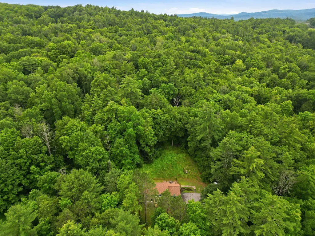 345 Riverdale Road New Boston NH 03070