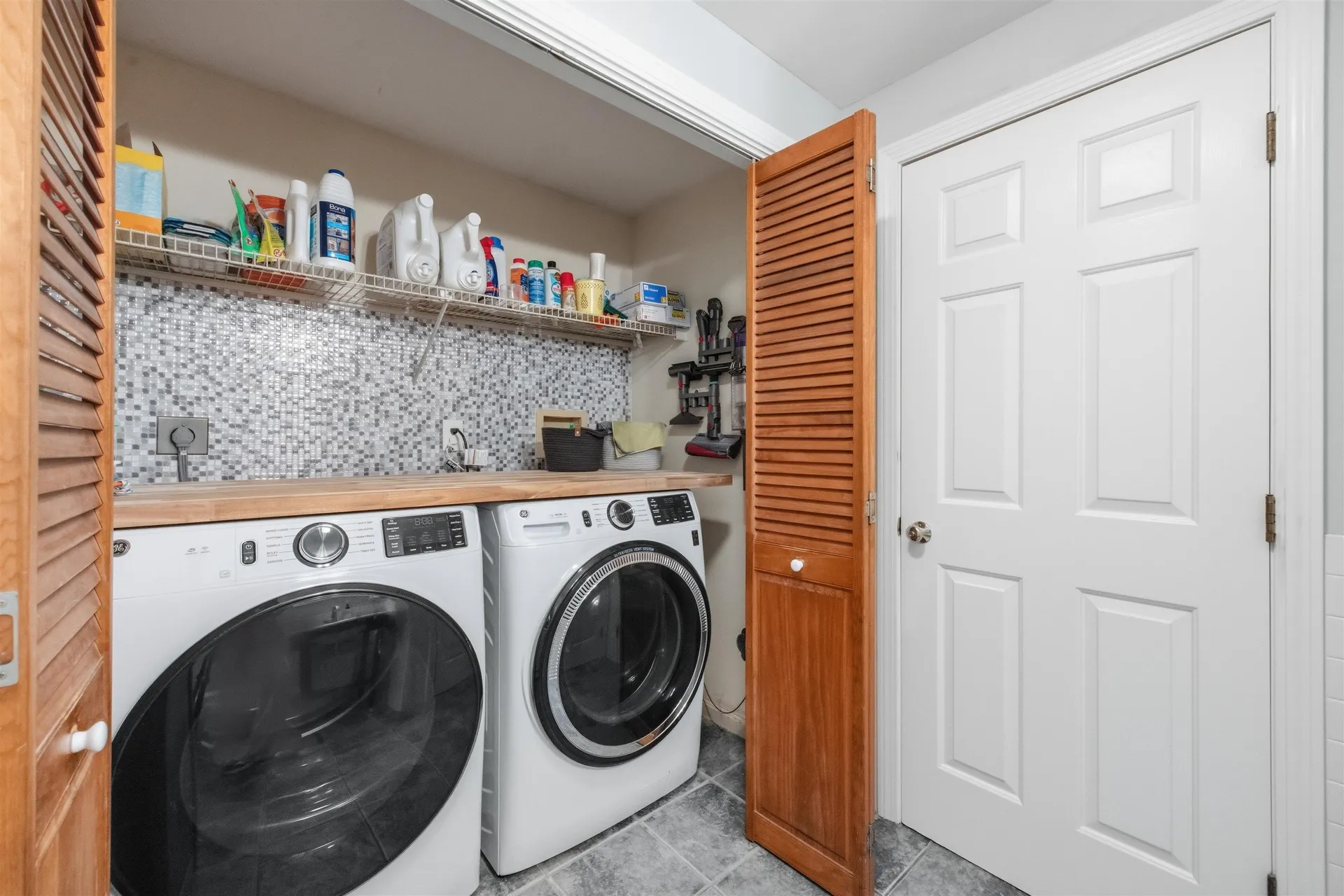 345 Riverdale Road New Boston NH 03070