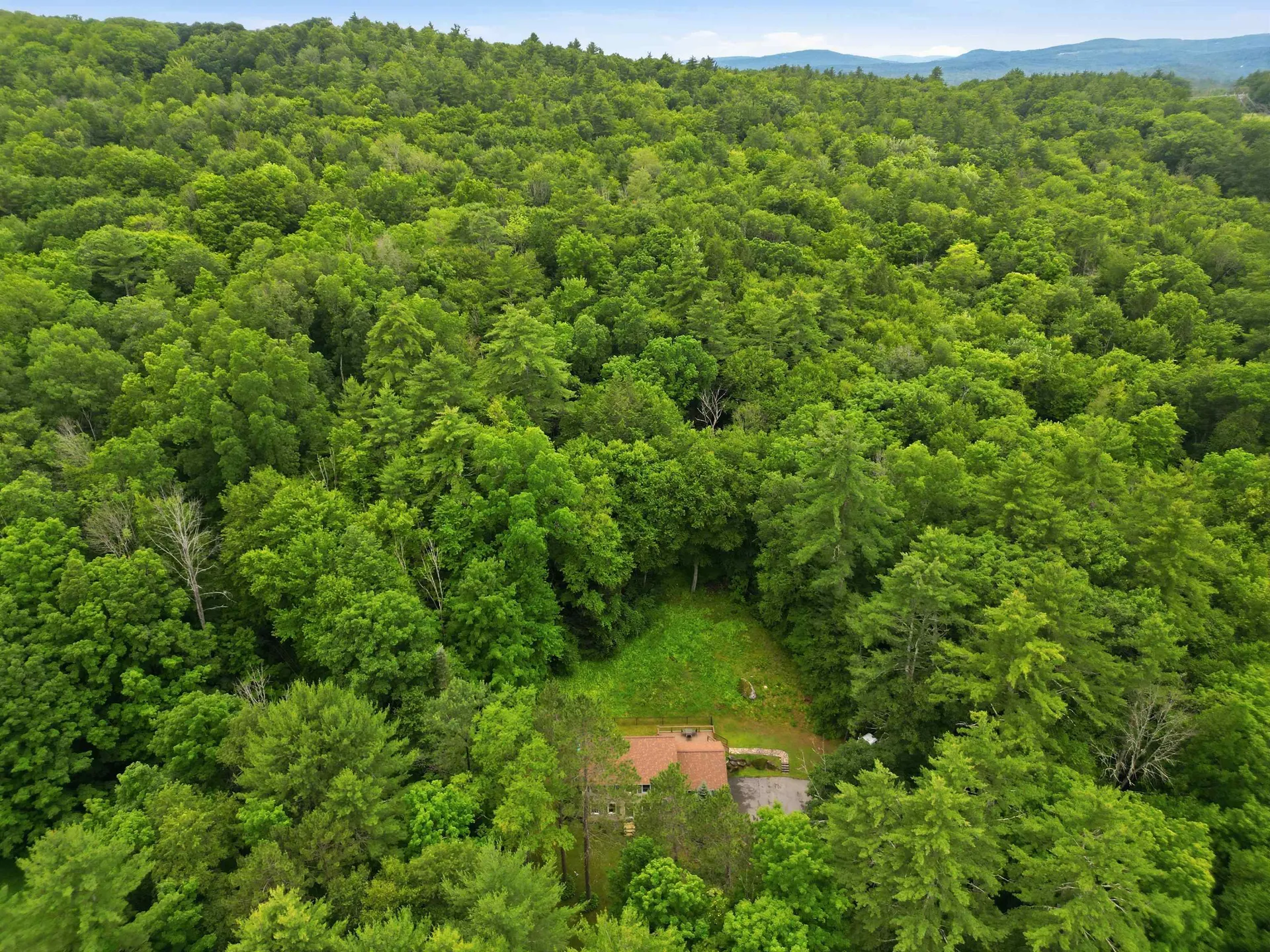345 Riverdale Road New Boston NH 03070