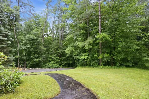 345 Riverdale Road New Boston NH 03070