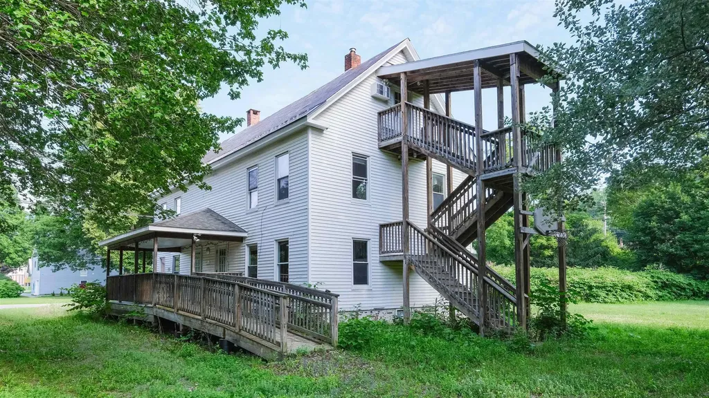6 Mill Street Ludlow VT 05149
