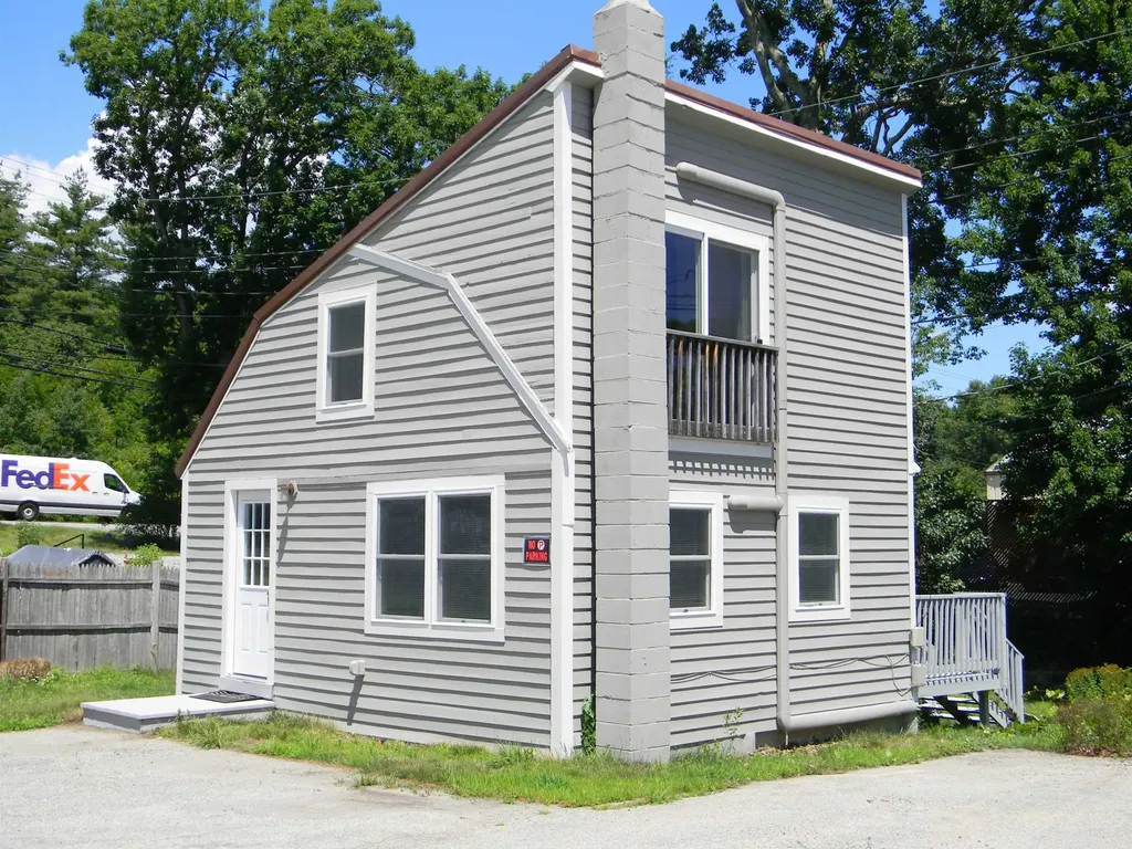43 Route 125 Kingston NH 03848
