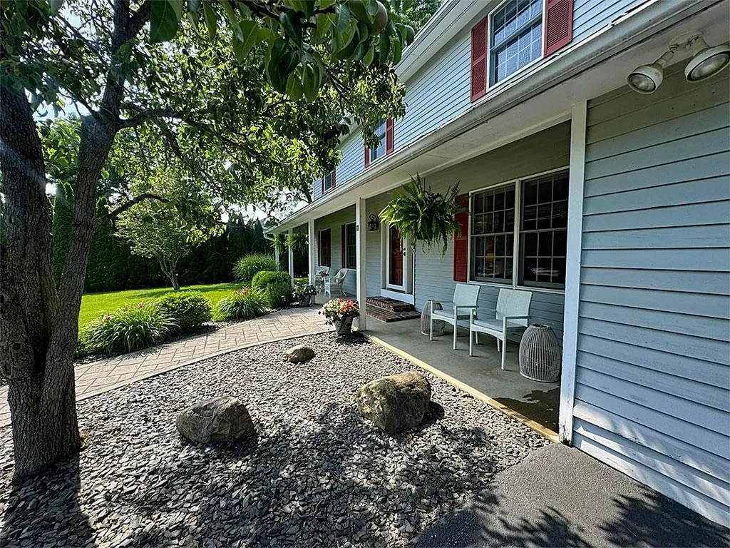 17 Elmwood Drive Rutland City VT 05701