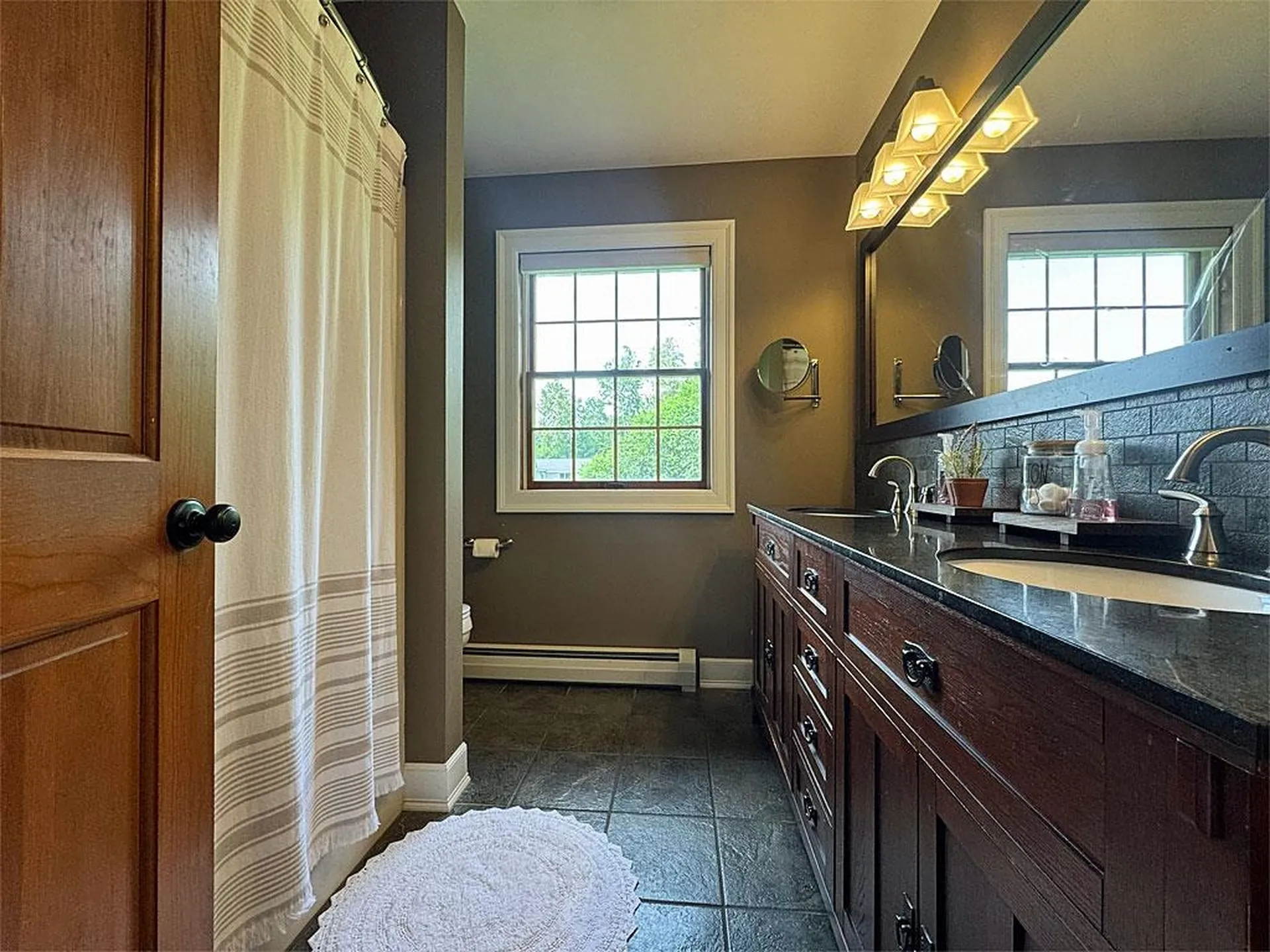 17 Elmwood Drive Rutland City VT 05701