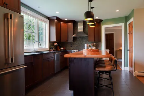 17 Elmwood Drive Rutland City VT 05701