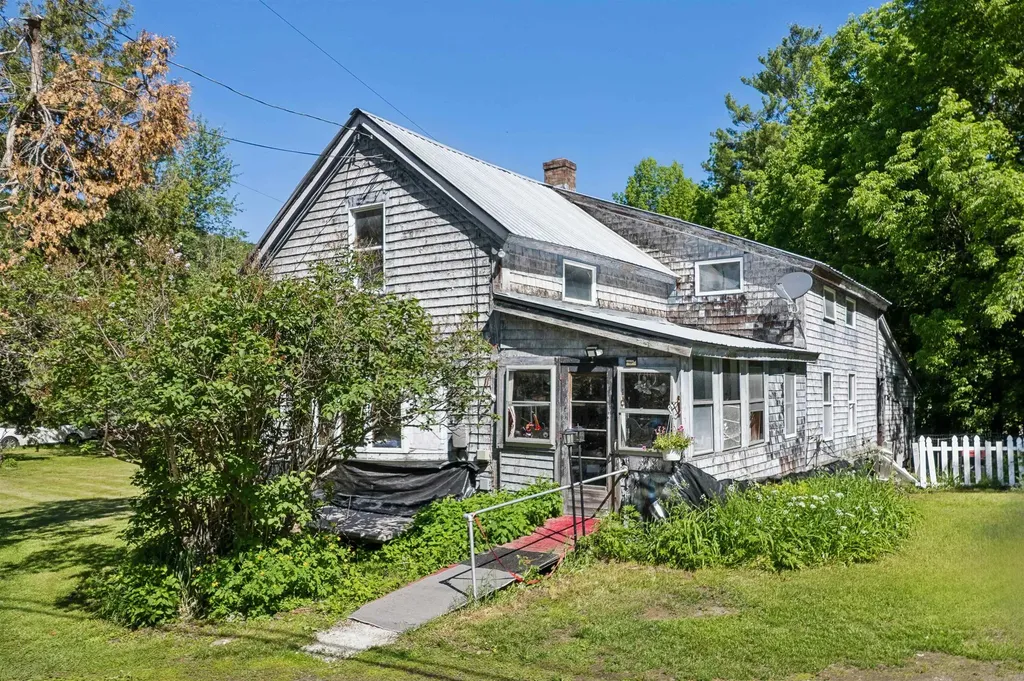 3051 Vt Route 107 Stockbridge VT 05772