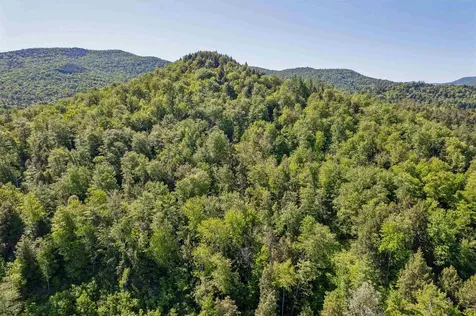 3051 Vt Route 107 Stockbridge VT 05772