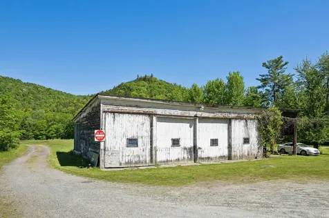 3051 Vt Route 107 Stockbridge VT 05772