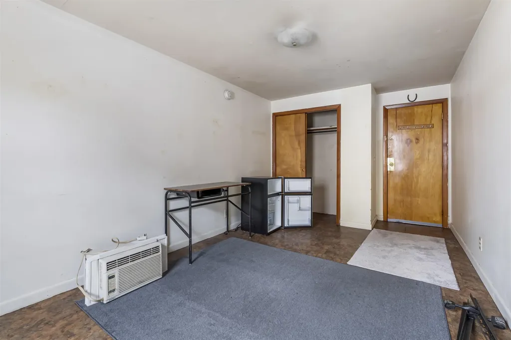 151 Pearl Street Manchester NH 03104