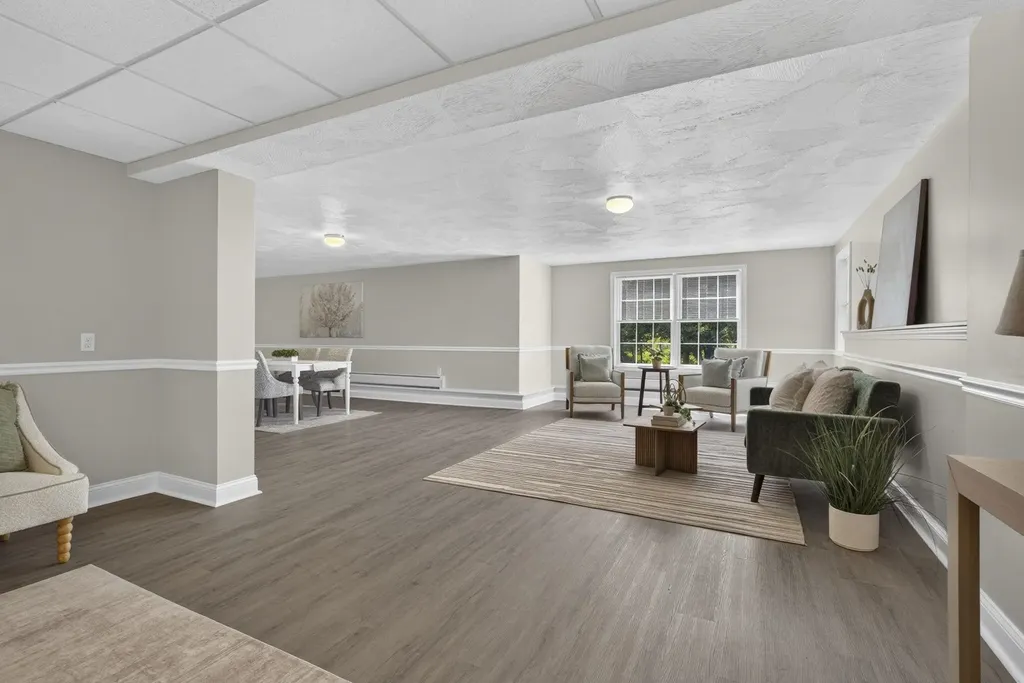 9 Rae Brook Road Hooksett NH 03106
