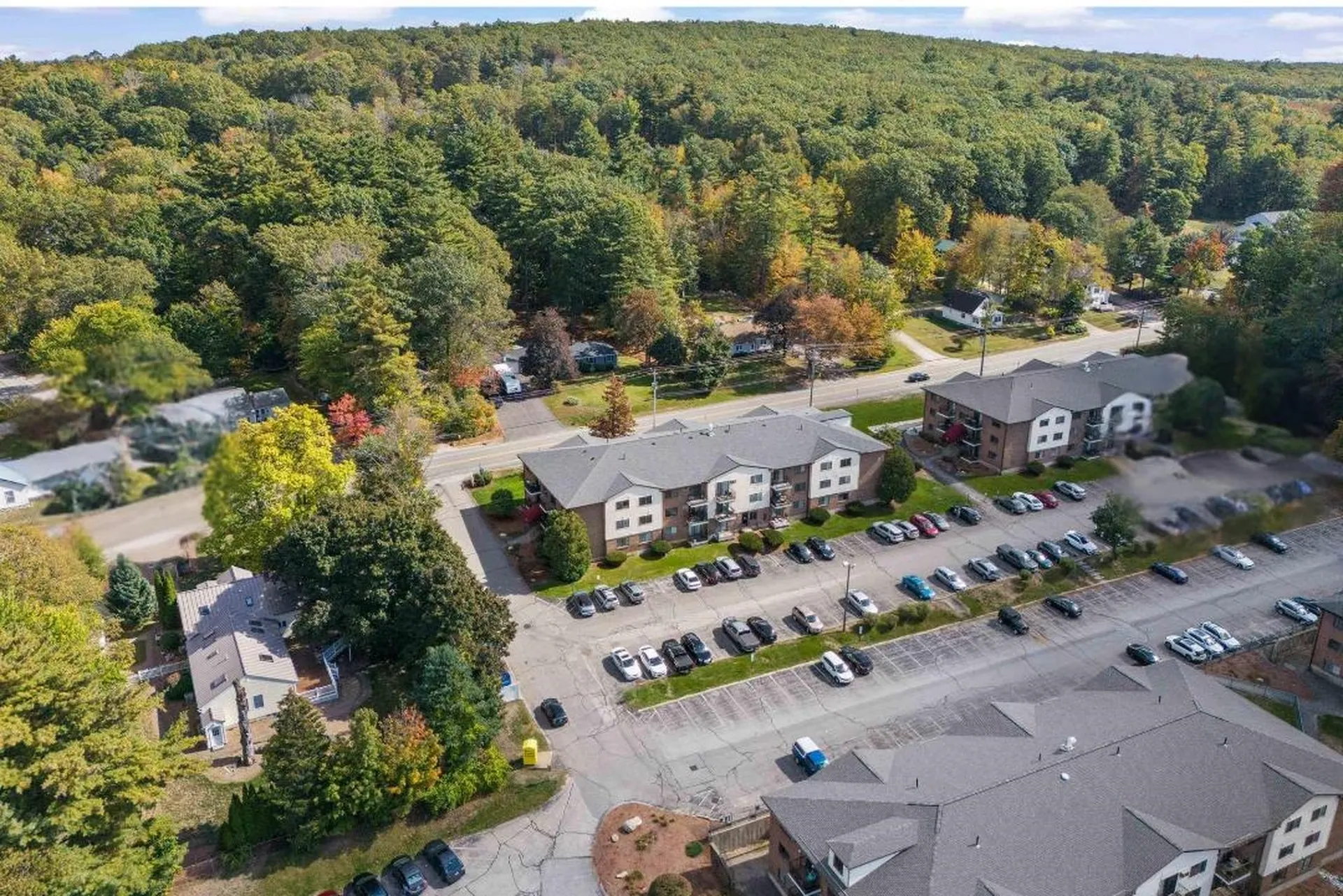 128 Mammoth Road Hooksett NH 03106
