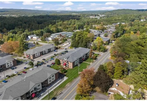 128 Mammoth Road Hooksett NH 03106