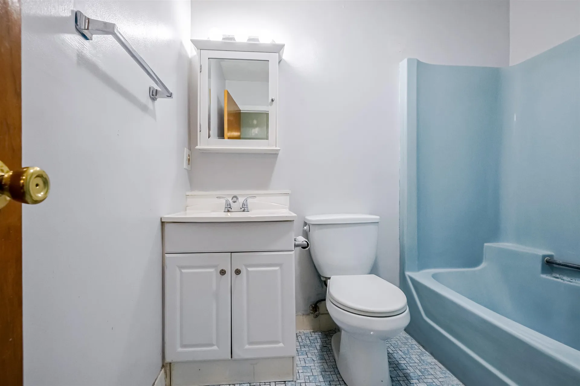 210 Brook Village Road Nashua NH 03062