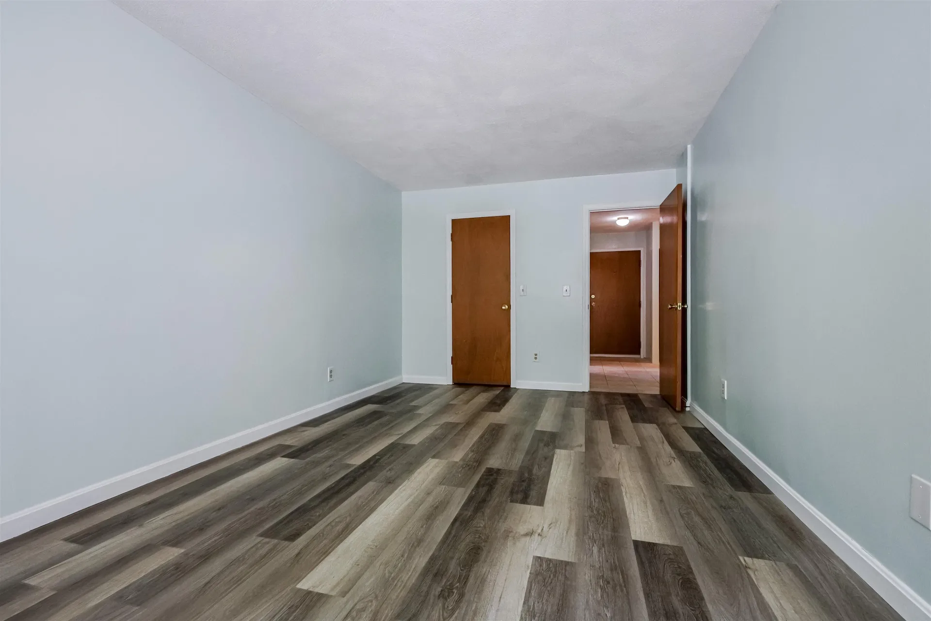 210 Brook Village Road Nashua NH 03062