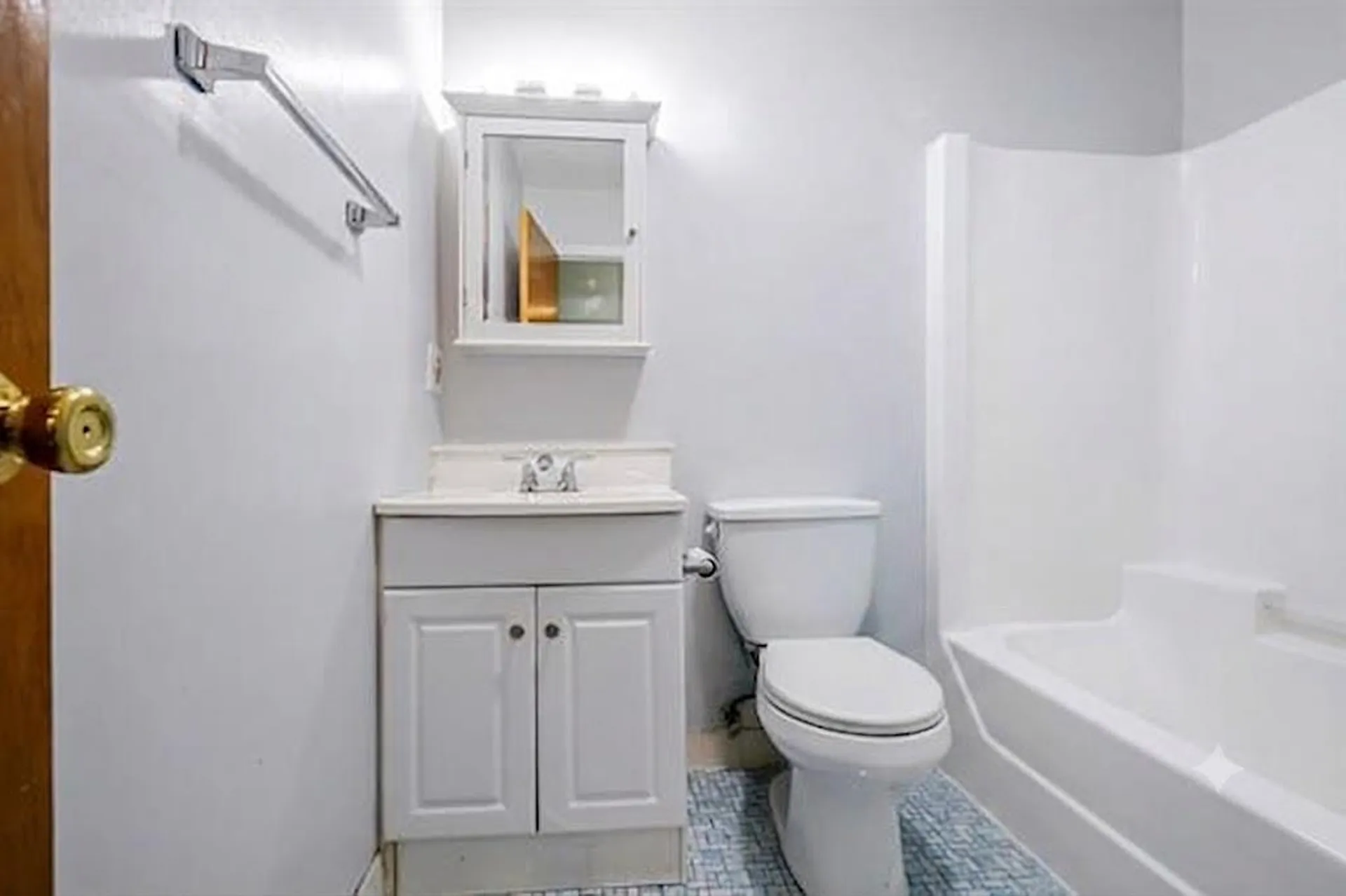 210 Brook Village Road Nashua NH 03062