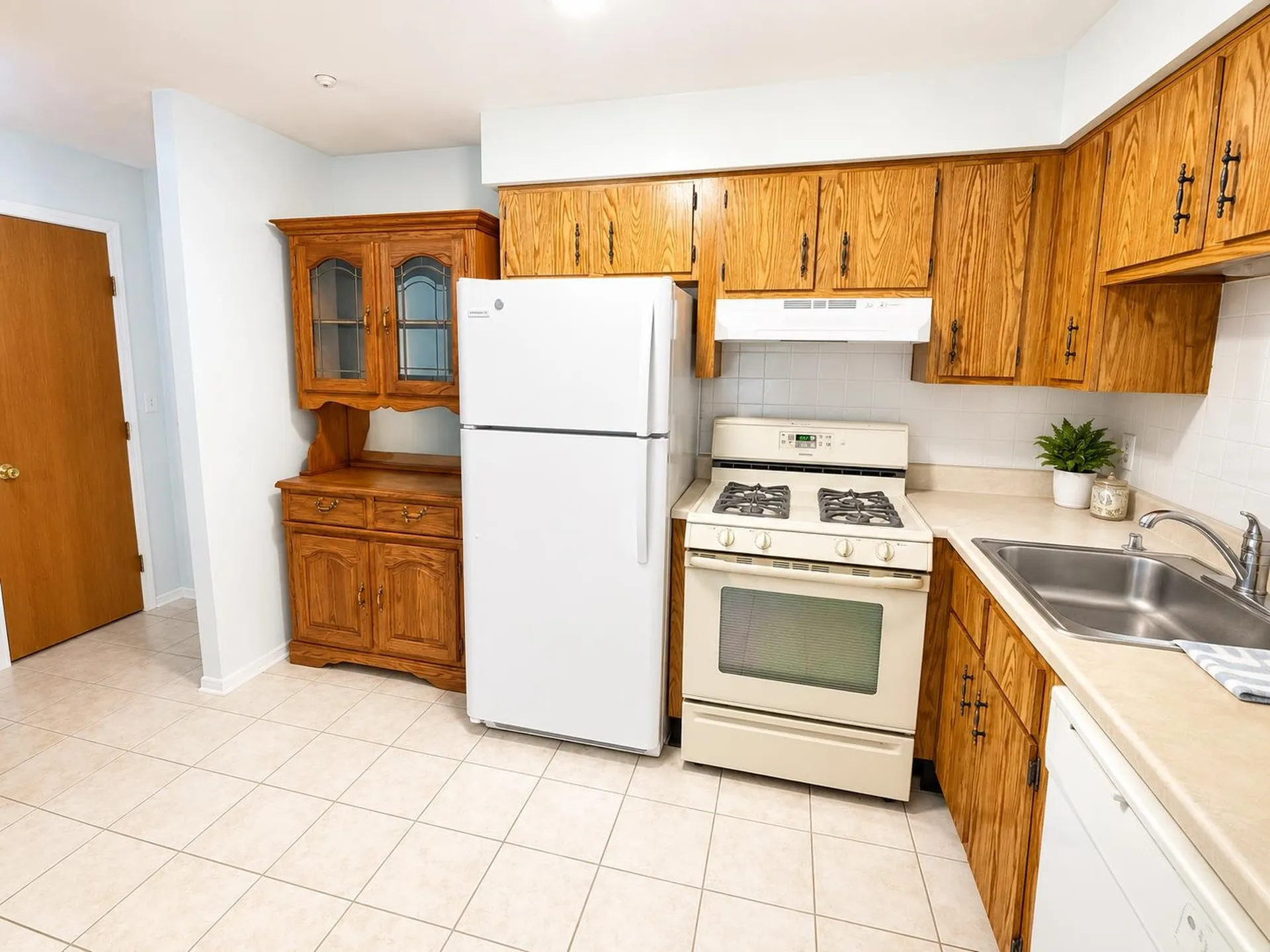 210 Brook Village Road Nashua NH 03062