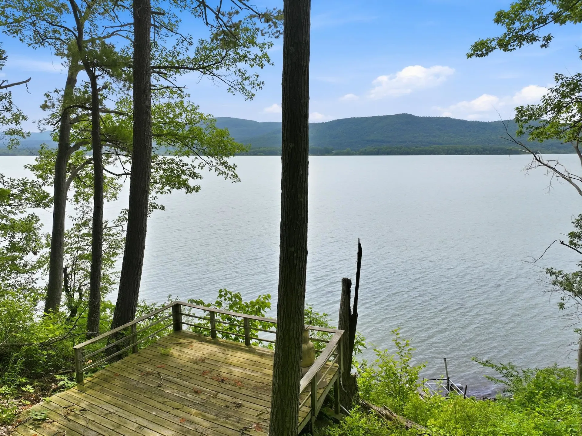 364 Delong Lane Shoreham VT 05734