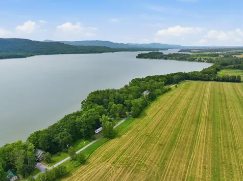 364 Delong Lane Shoreham VT 05734