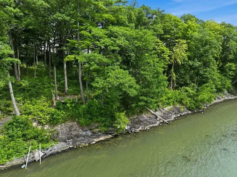 364 Delong Lane Shoreham VT 05734