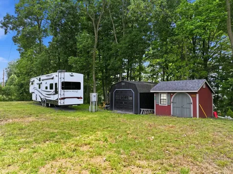 364 Delong Lane Shoreham VT 05734