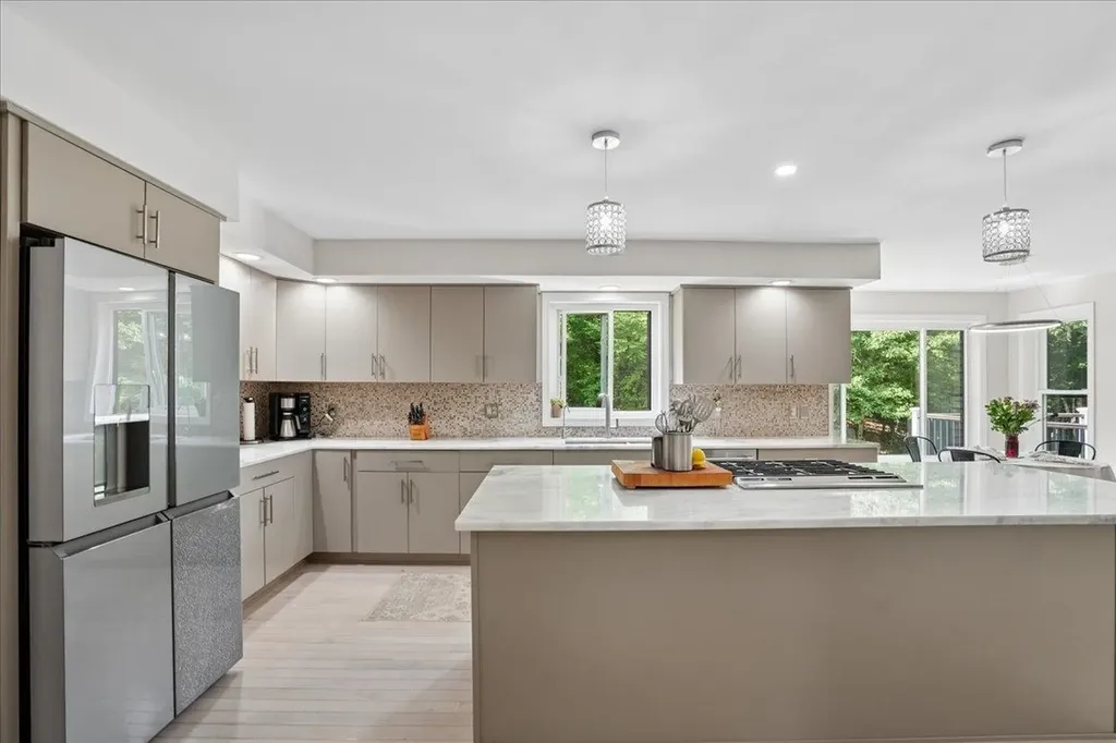 3 Kendall Hill Road Mont Vernon NH 03057
