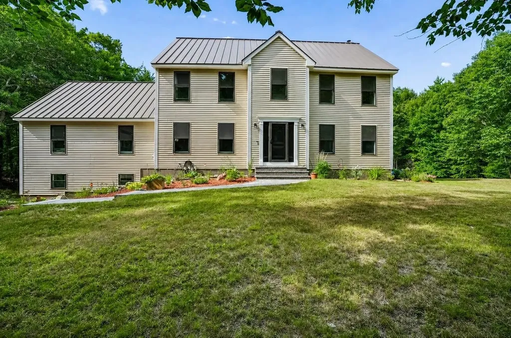 3 Kendall Hill Road Mont Vernon NH 03057