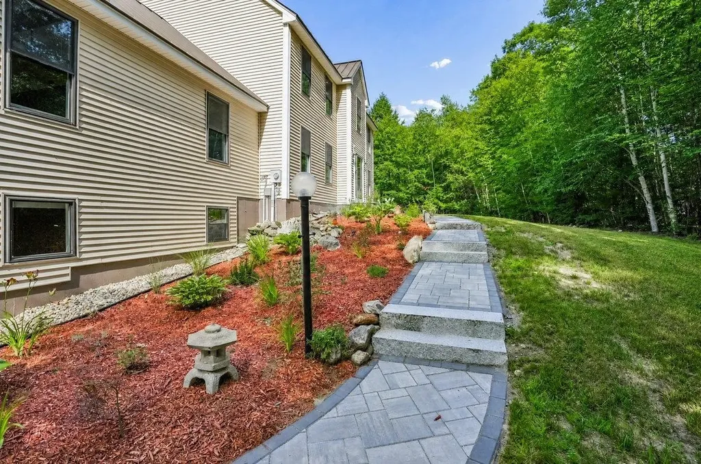 3 Kendall Hill Road Mont Vernon NH 03057