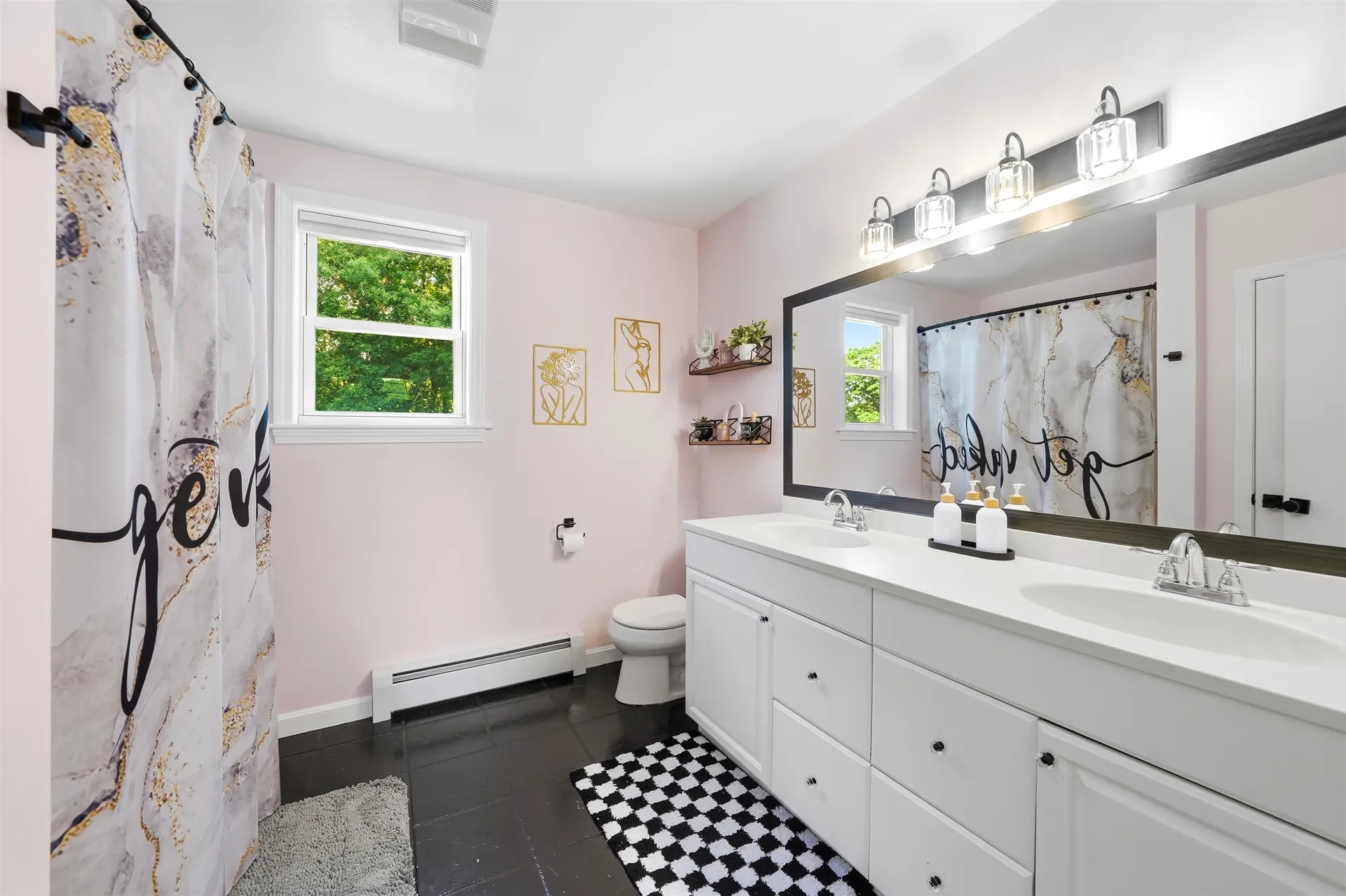 22 Colonial Drive Salem NH 03079