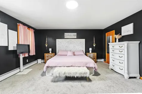 22 Colonial Drive Salem NH 03079