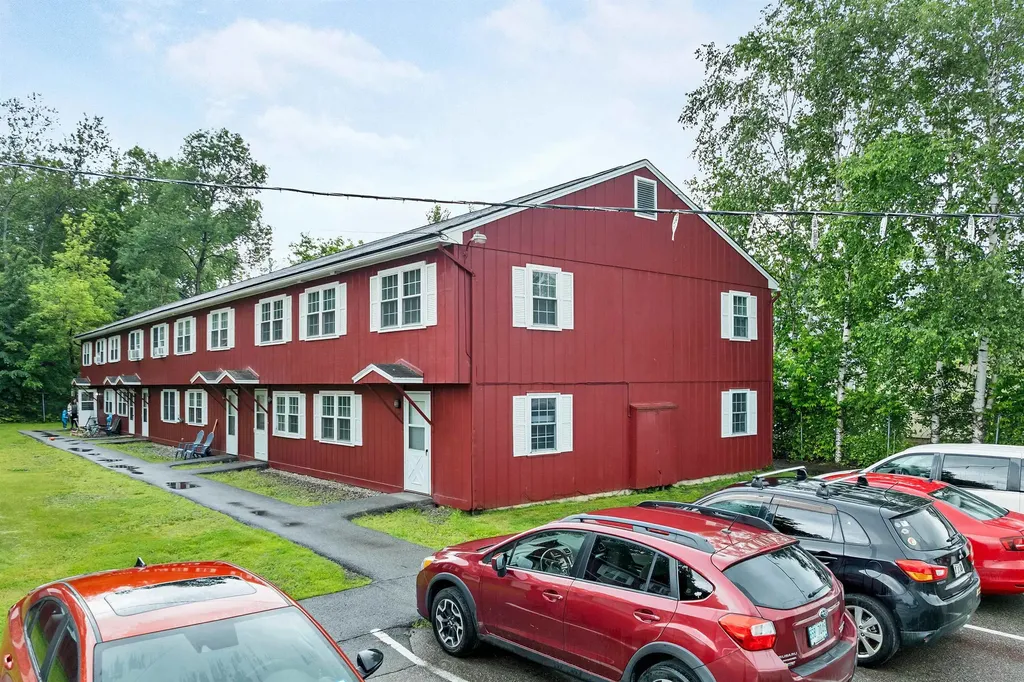 4 Williams Street Lancaster NH 03584