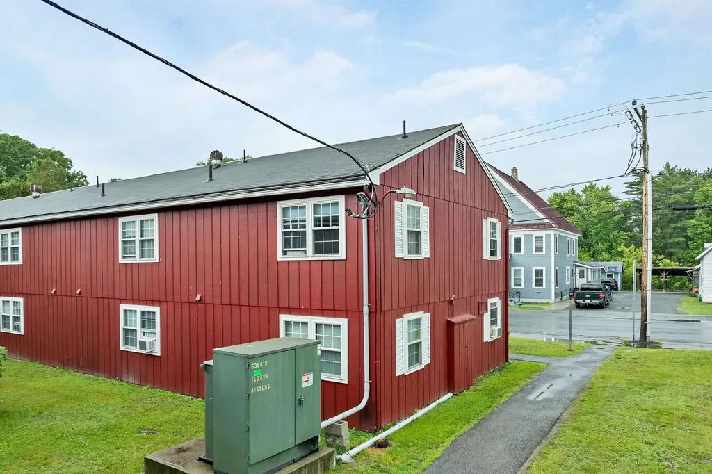 4 Williams Street Lancaster NH 03584