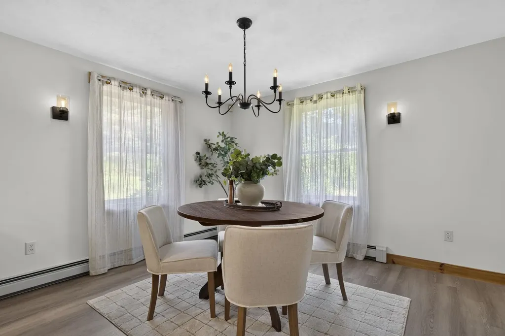 211 Mount Delight Road Deerfield NH 03037