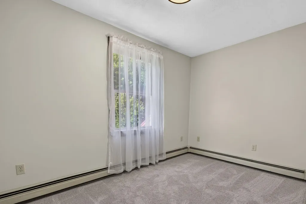 211 Mount Delight Road Deerfield NH 03037