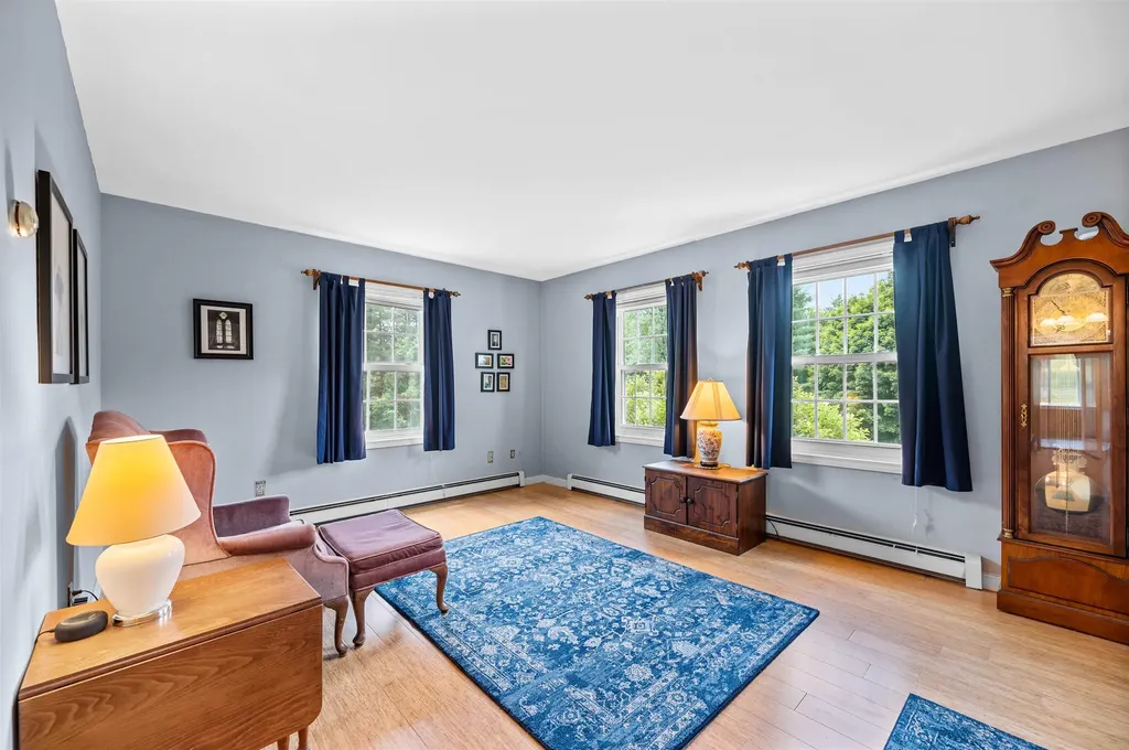 2323 Snowbridge Road Williamstown VT 05679