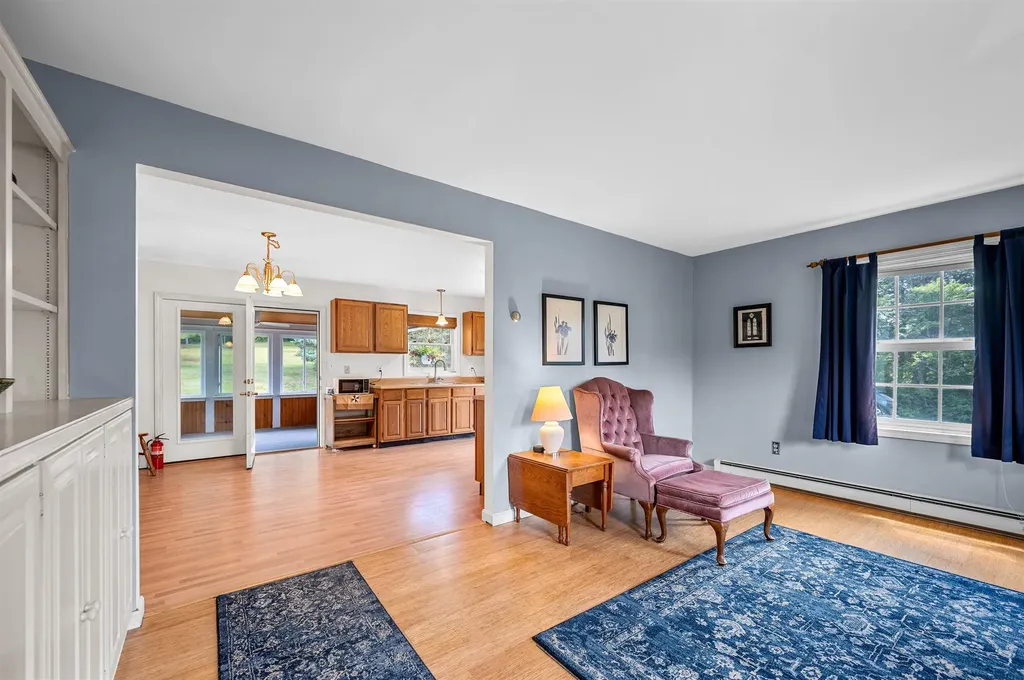 2323 Snowbridge Road Williamstown VT 05679