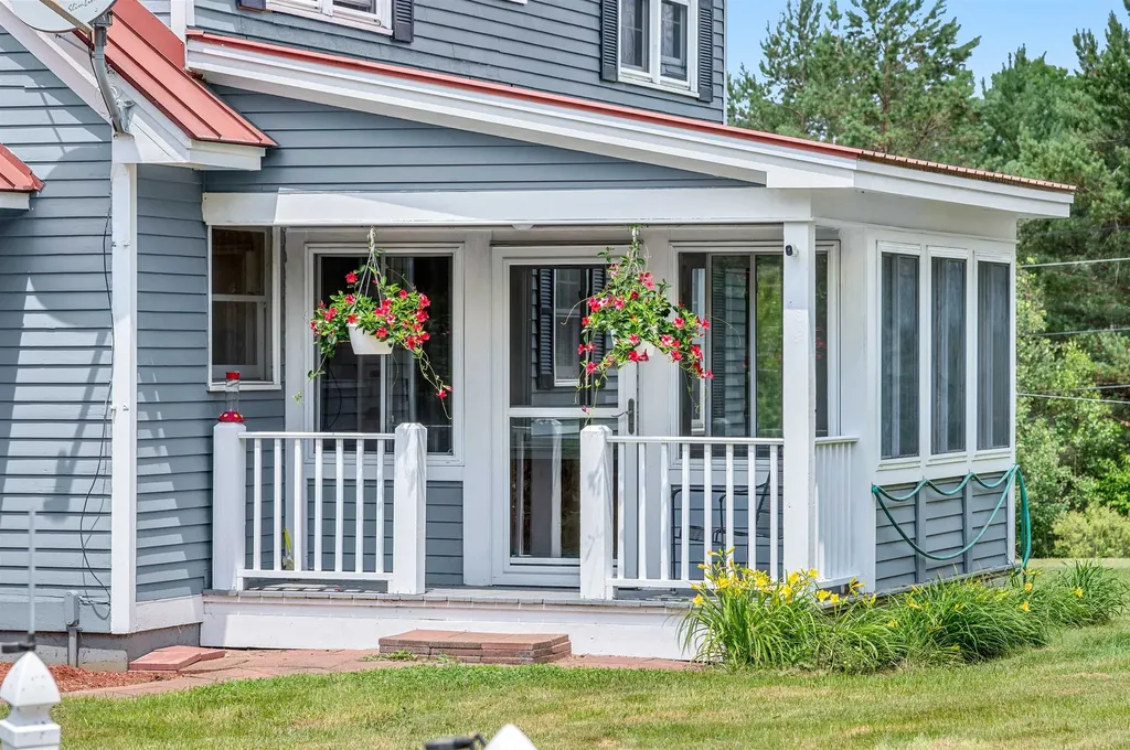 2323 Snowbridge Road Williamstown VT 05679