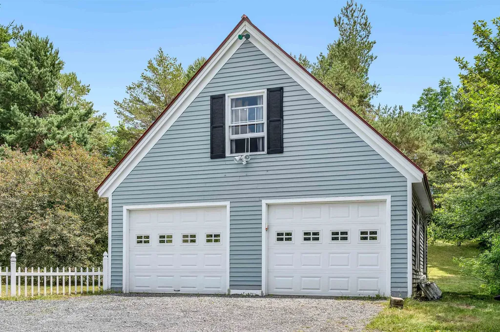 2323 Snowbridge Road Williamstown VT 05679
