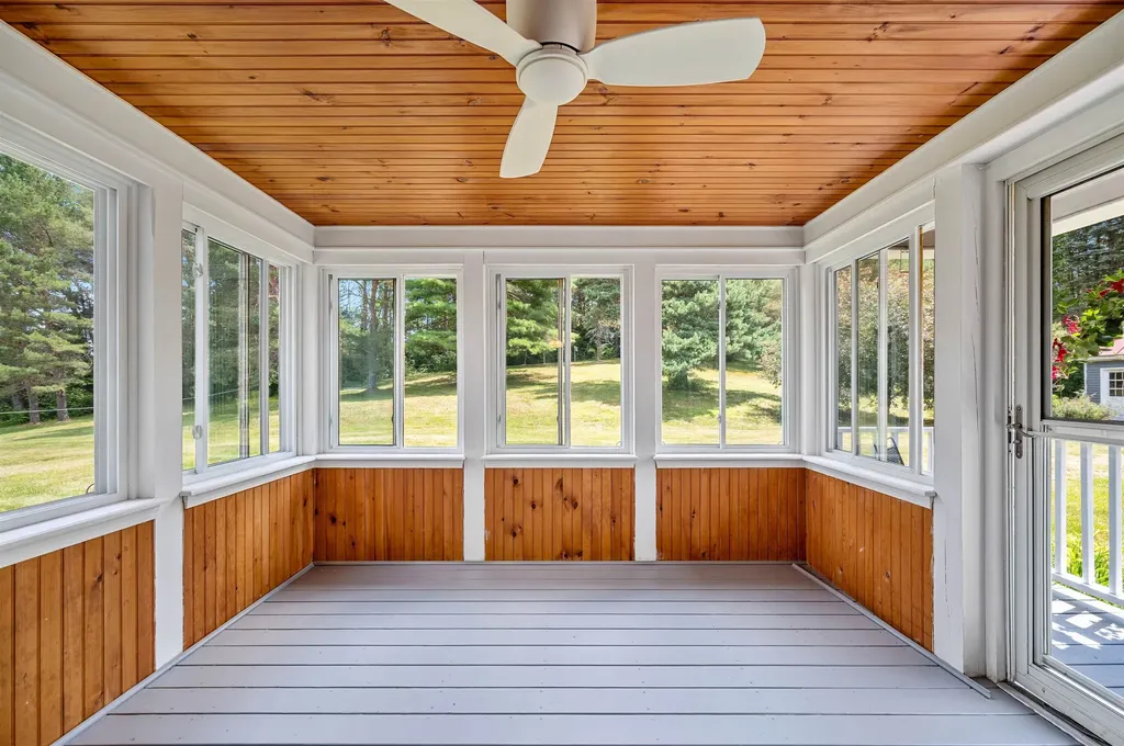 2323 Snowbridge Road Williamstown VT 05679
