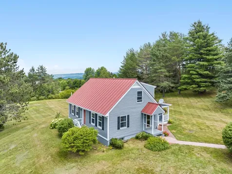 2323 Snowbridge Road Williamstown VT 05679