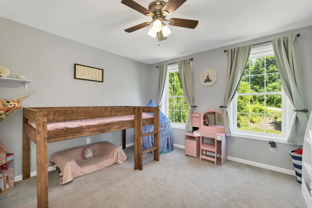98 Eaton Road Pittsfield NH 03263