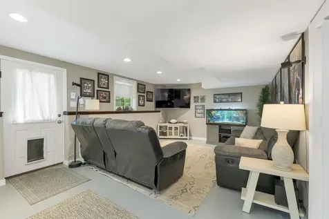 98 Eaton Road Pittsfield NH 03263