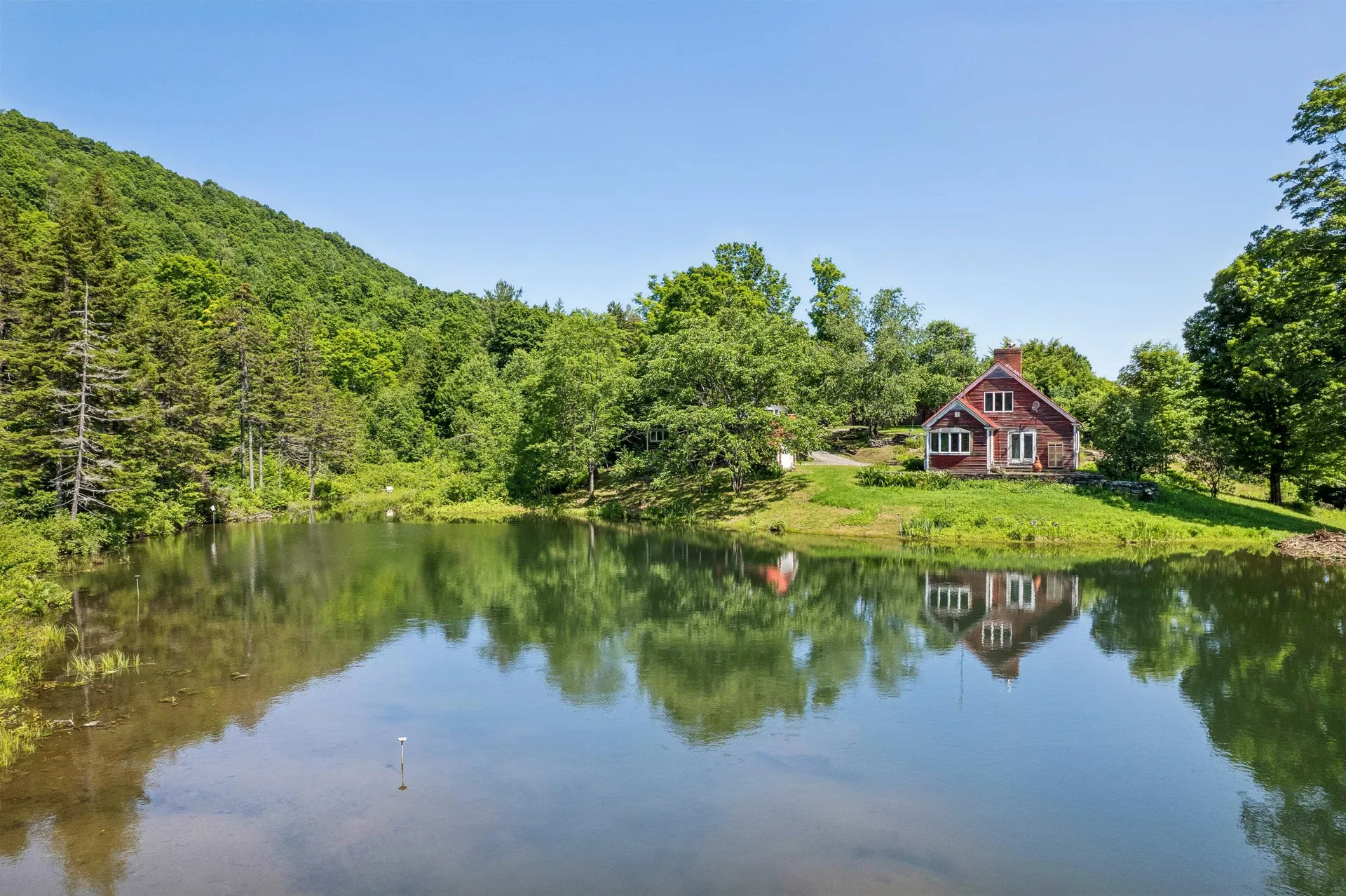 817 Gulf Road Barnard VT 05031