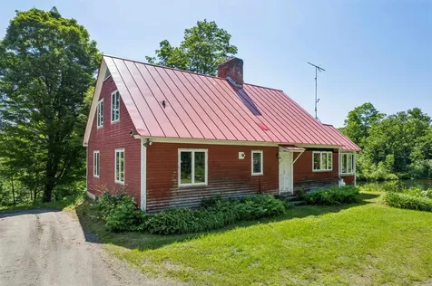 817 Gulf Road Barnard VT 05031