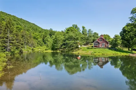 817 Gulf Road Barnard VT 05031