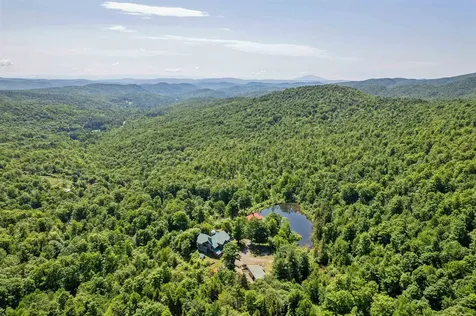 817 Gulf Road Barnard VT 05031