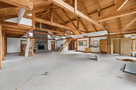817 Gulf Road Barnard VT 05031