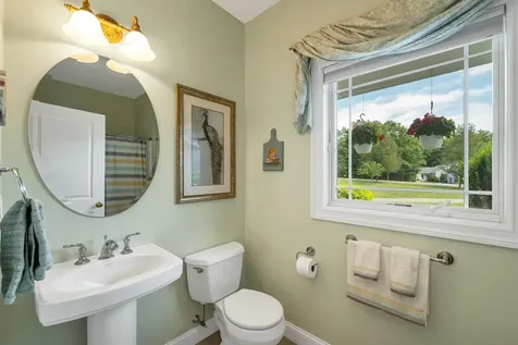 35 Gordon Mountain Road Windham NH 03087