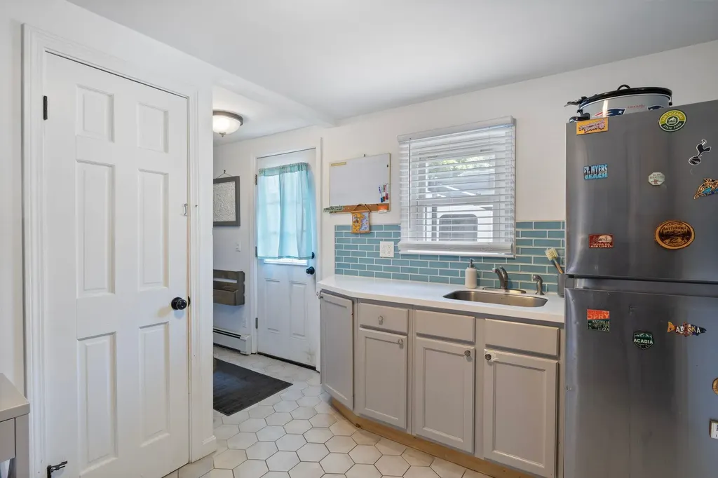 30 Whittier Street Dover NH 03820