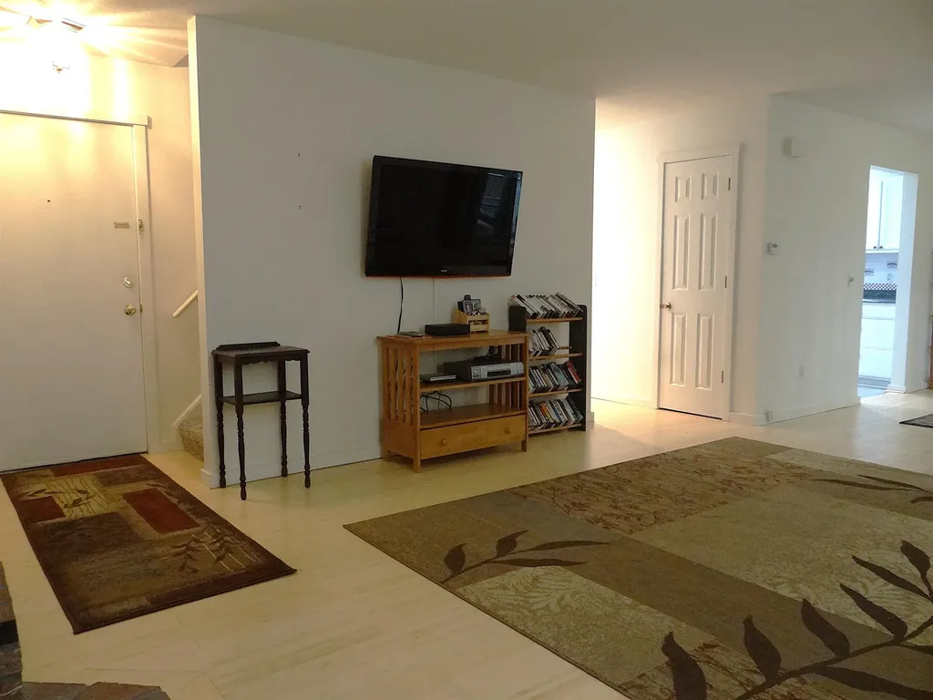 31 Pleasant Street Lebanon NH 03784